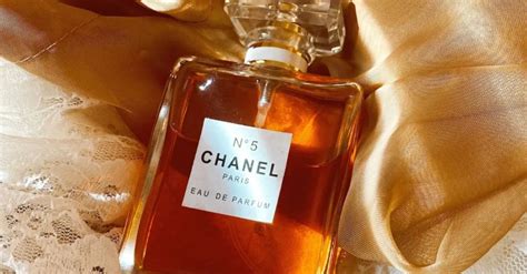 chanel return policy perfume.